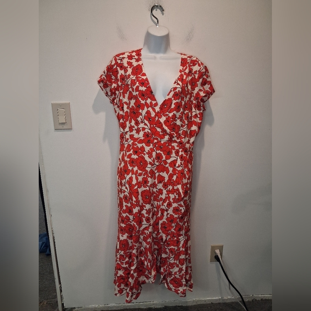 Bardot Size 10 Red Poppy Printed Faux Wrap Dress
